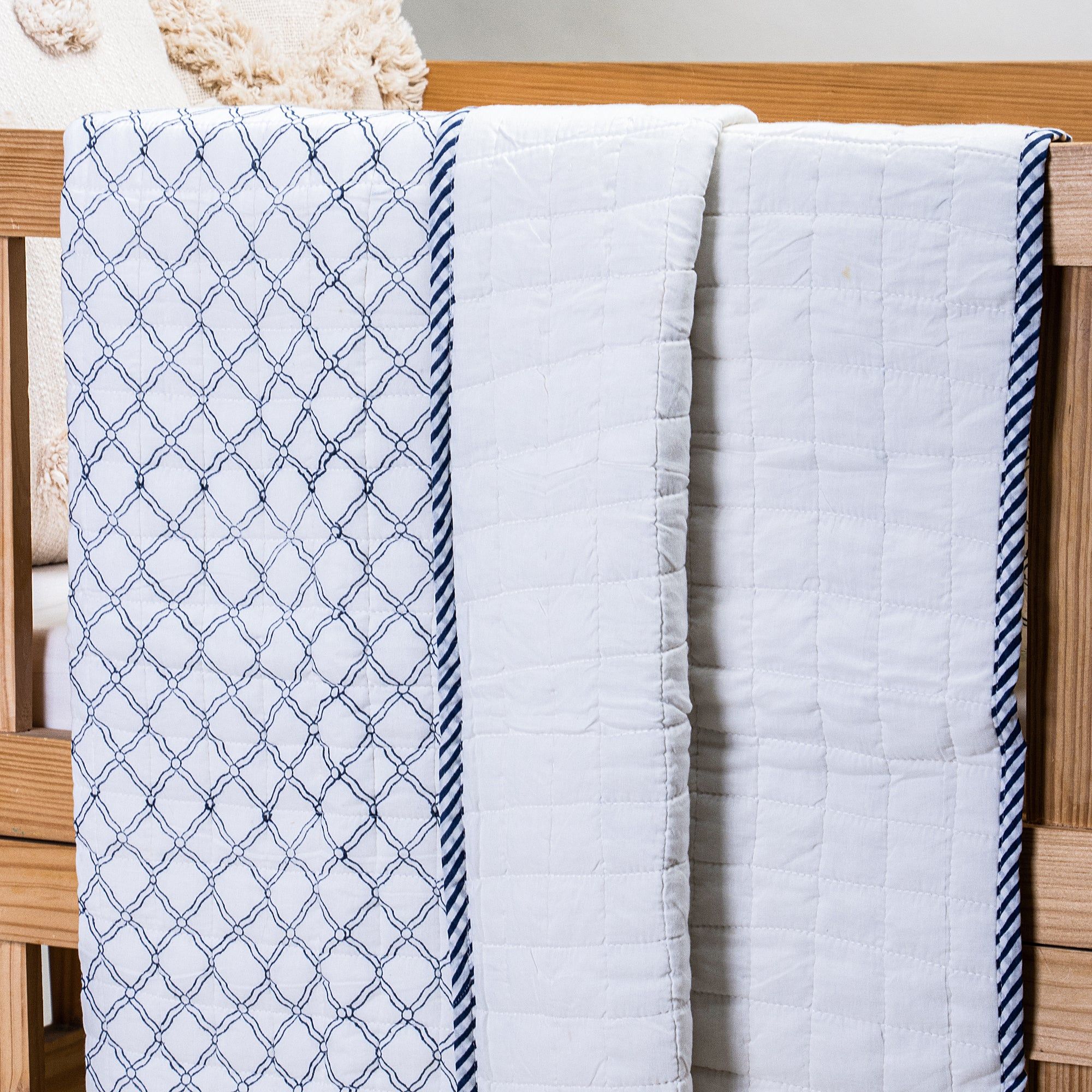 Blue Geometric Hand Printed Soft Cotton Baby Blankets For Winter 112